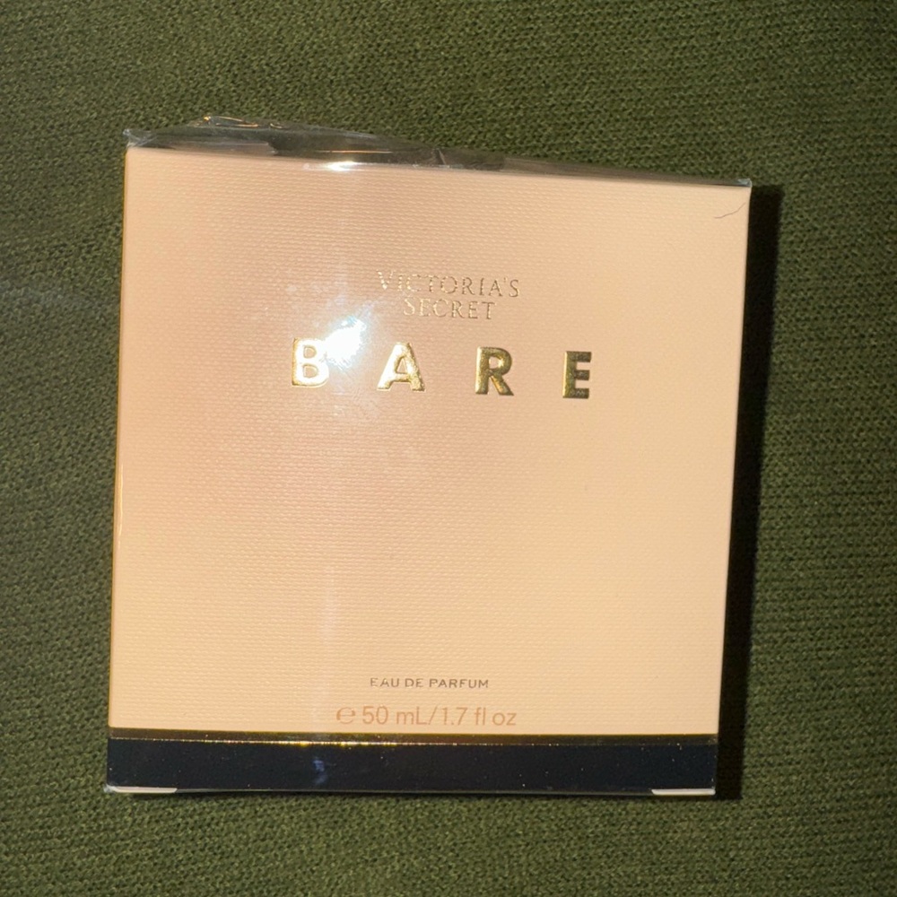 Victoria's Secret in Cream and Gold Box